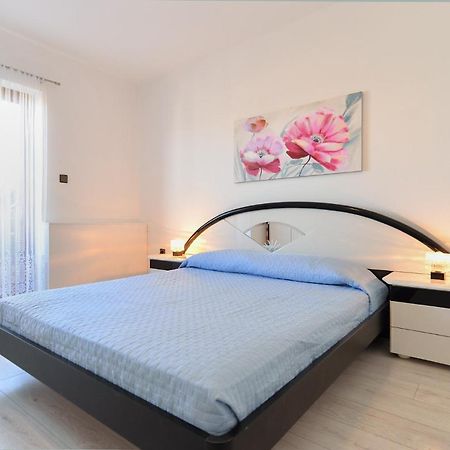 House Pula 2080 Villa Ngoại thất bức ảnh