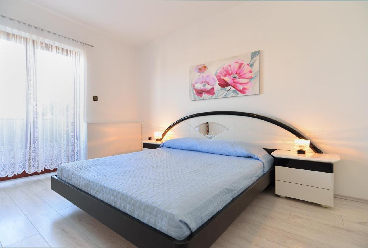 House Pula 2080 Villa Ngoại thất bức ảnh